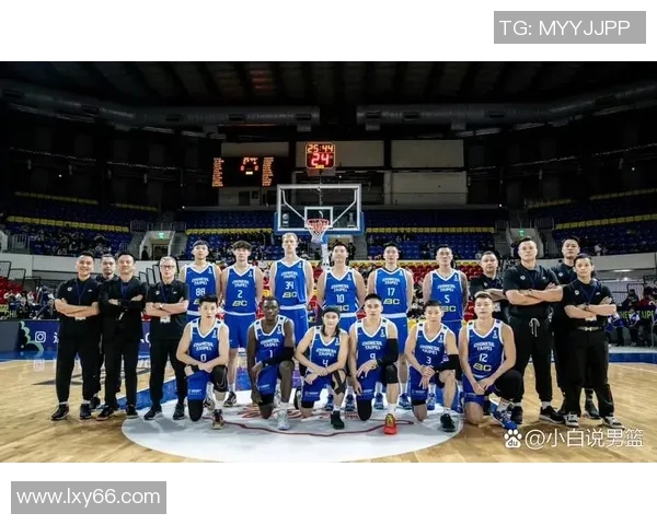 中国男篮迎战中华台北全力以赴力争胜利展现篮球风采与团队精神